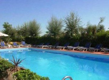 Granada 4*
